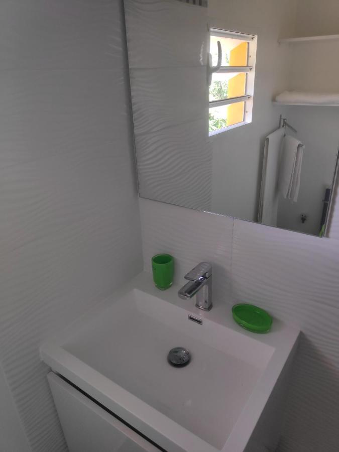 Les Galets Apartment Deshaies Exterior foto